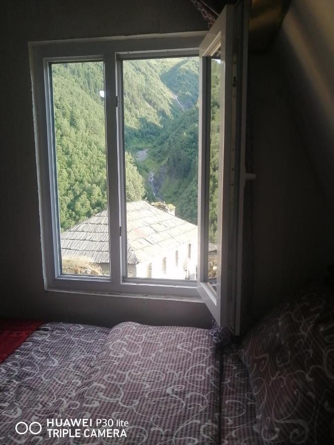 Sesili Guesthouse Adishi Екстериор снимка