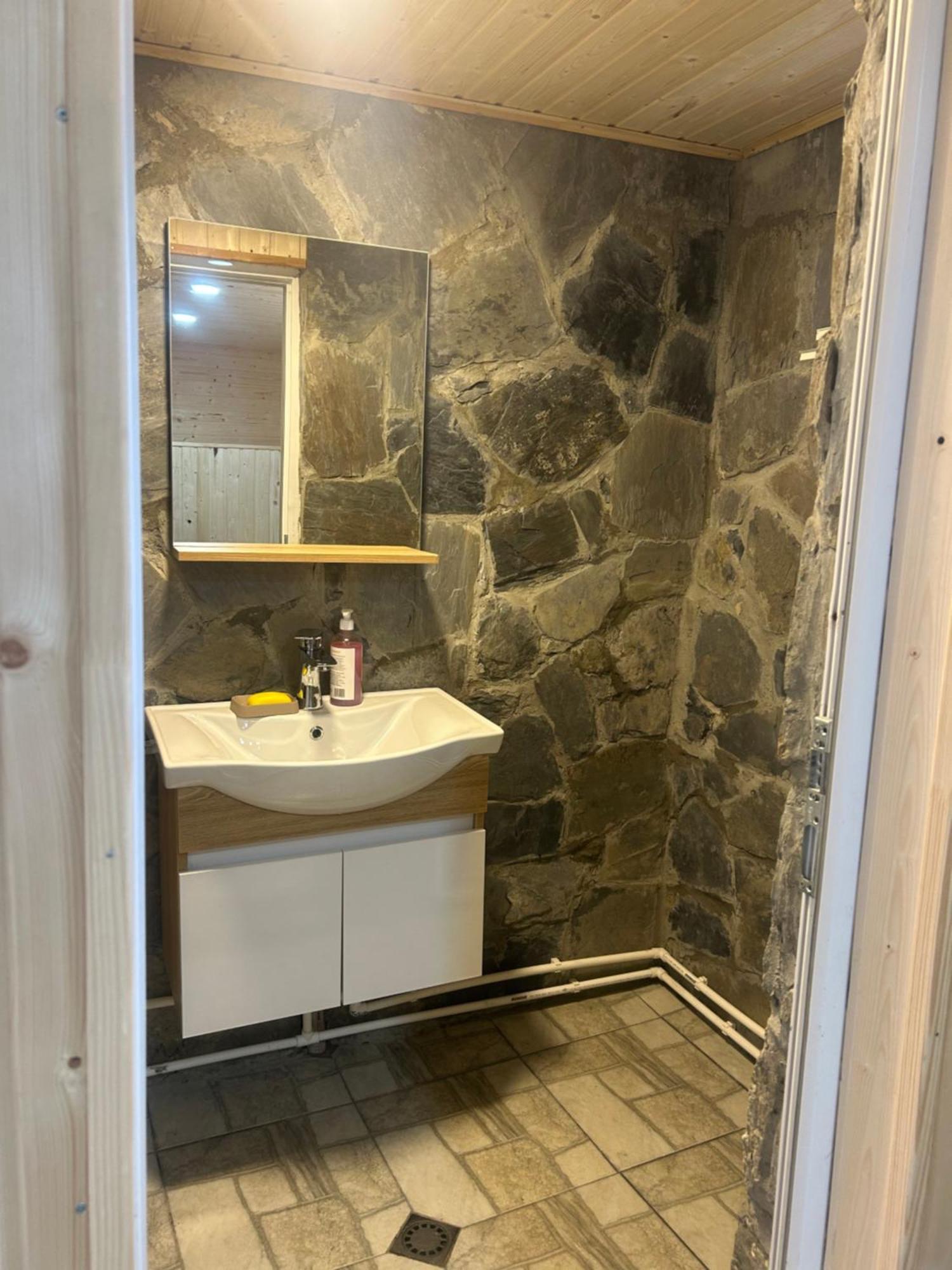 Sesili Guesthouse Adishi Екстериор снимка